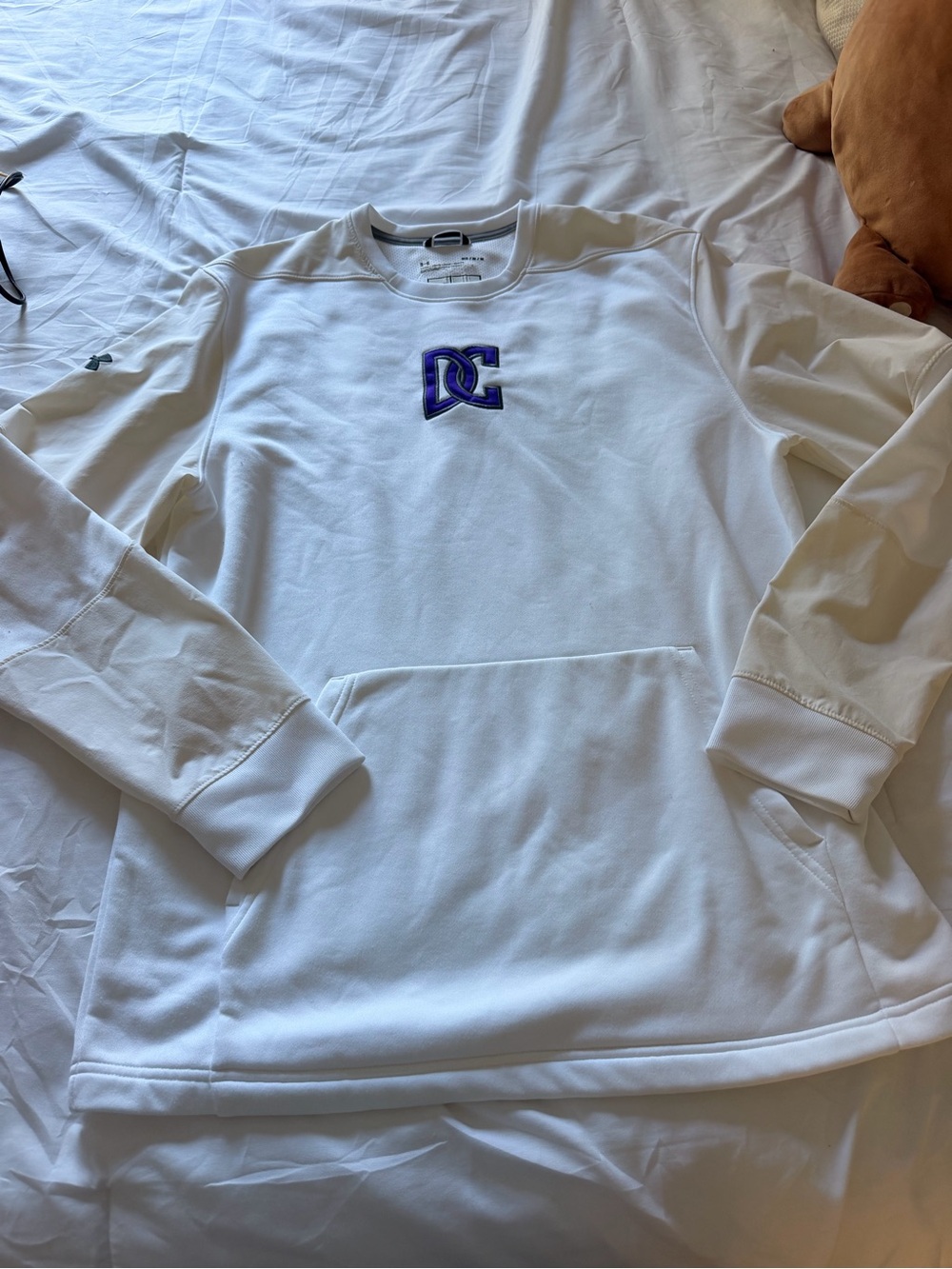 DC White Pullover with Blue Logo size M